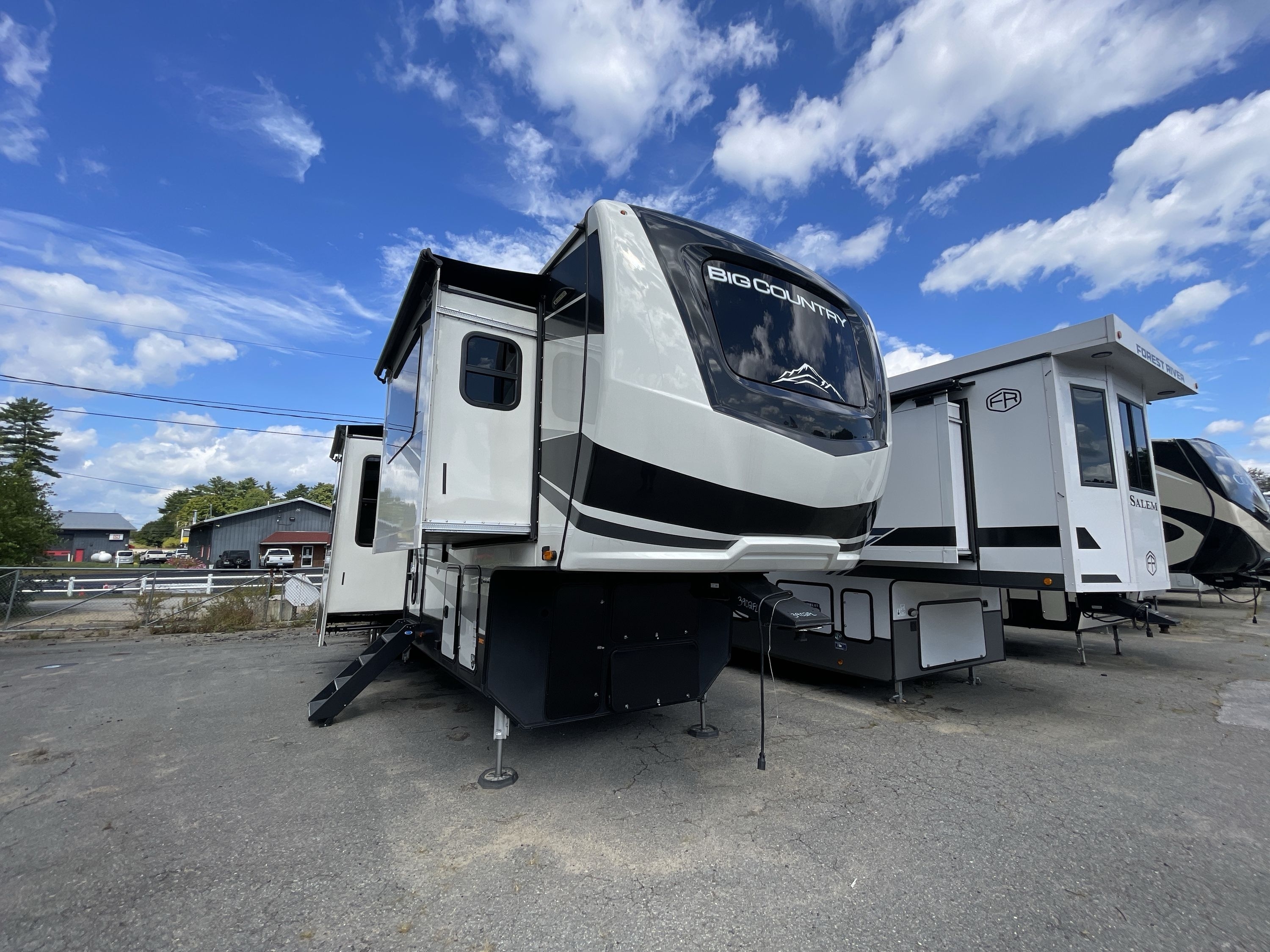 2021 Heartland BIG COUNTRY 3902FL in chichester NH