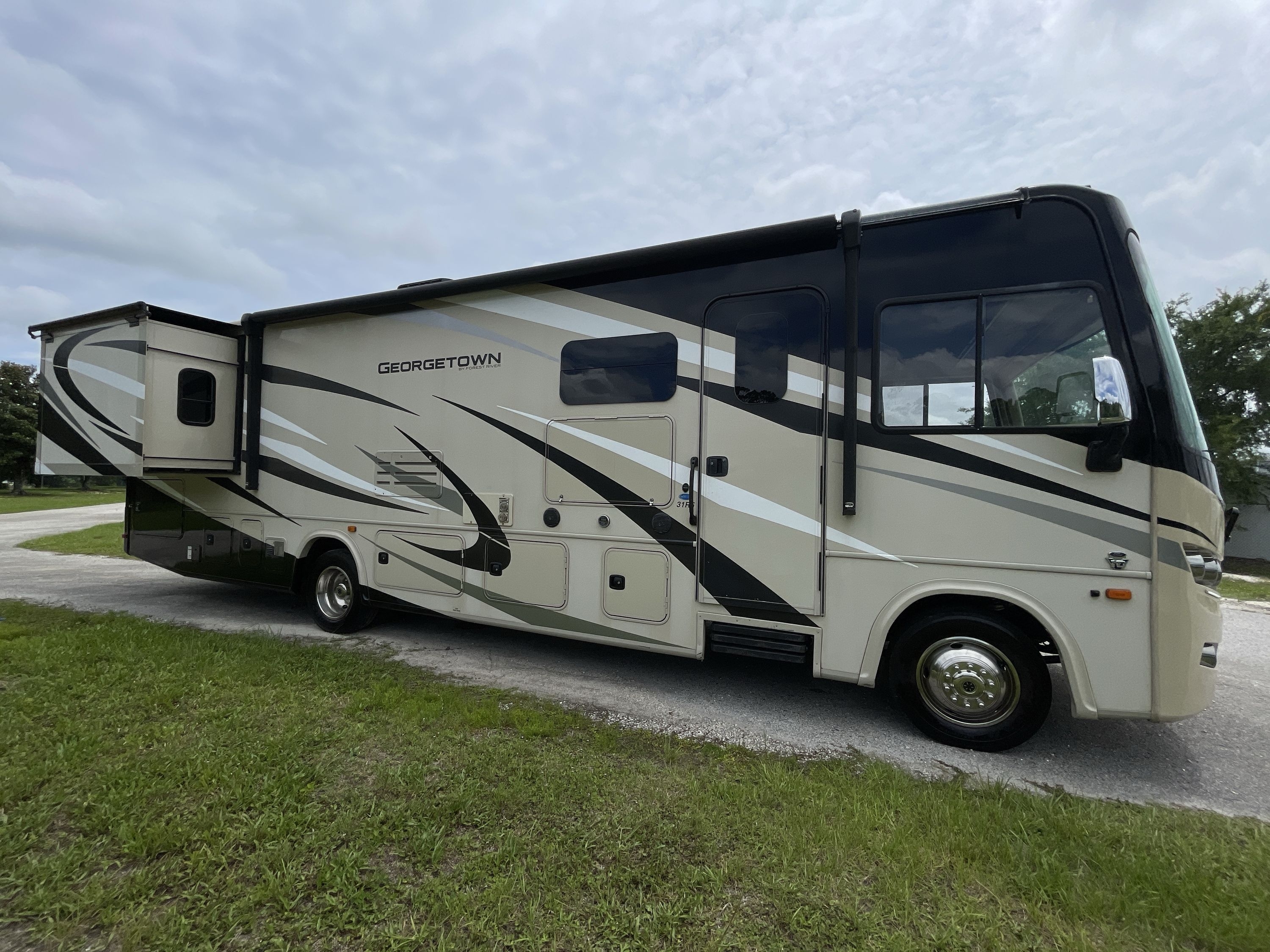 2019 Forest River GEORGETOWN 5 SERIES 31R 5 SERIES GT5 31R in st. augustine FL