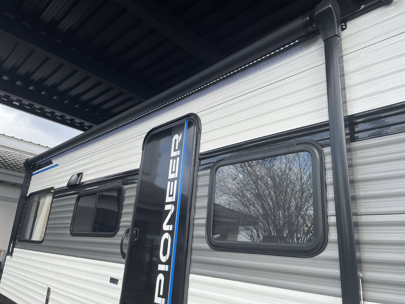 A photo of this 2024 Heartland PIONEER RD210