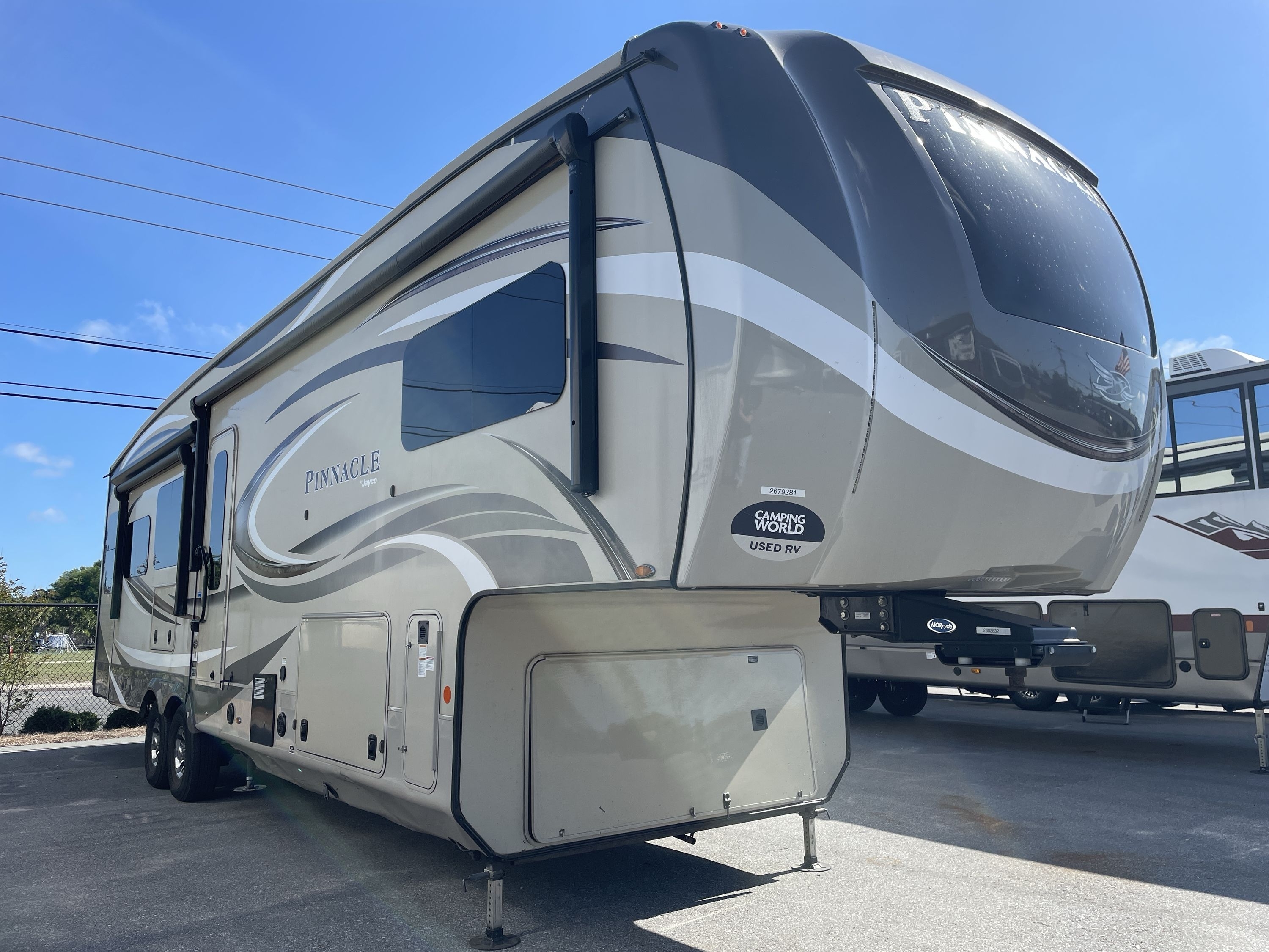 2020 Jayco PINNACLE 36SSWS in panama city FL
