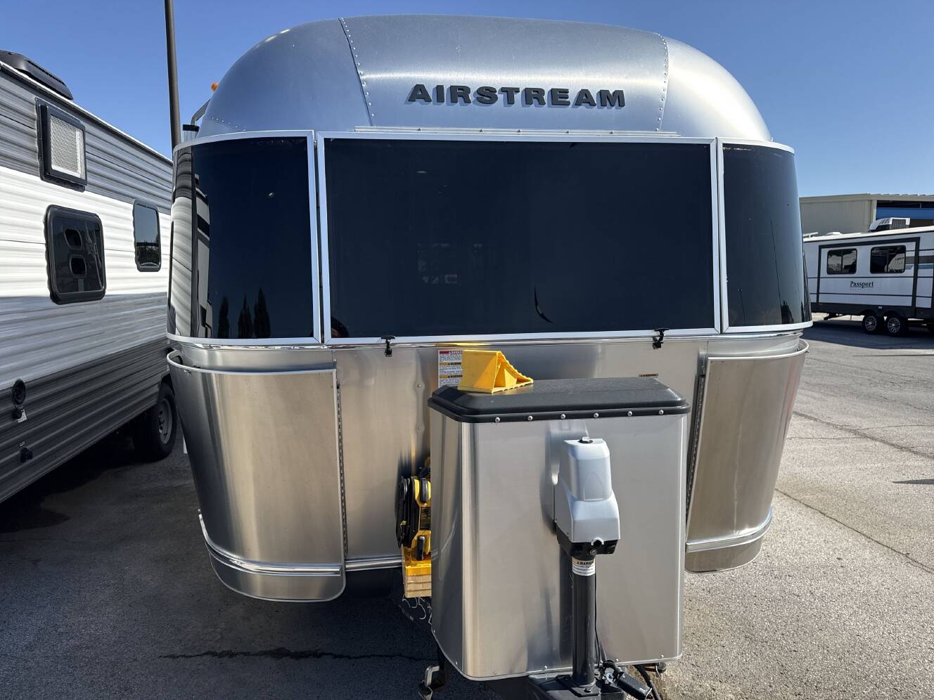 A photo of this 2016 Airstream INTERNATIONAL SERENITY 25FB