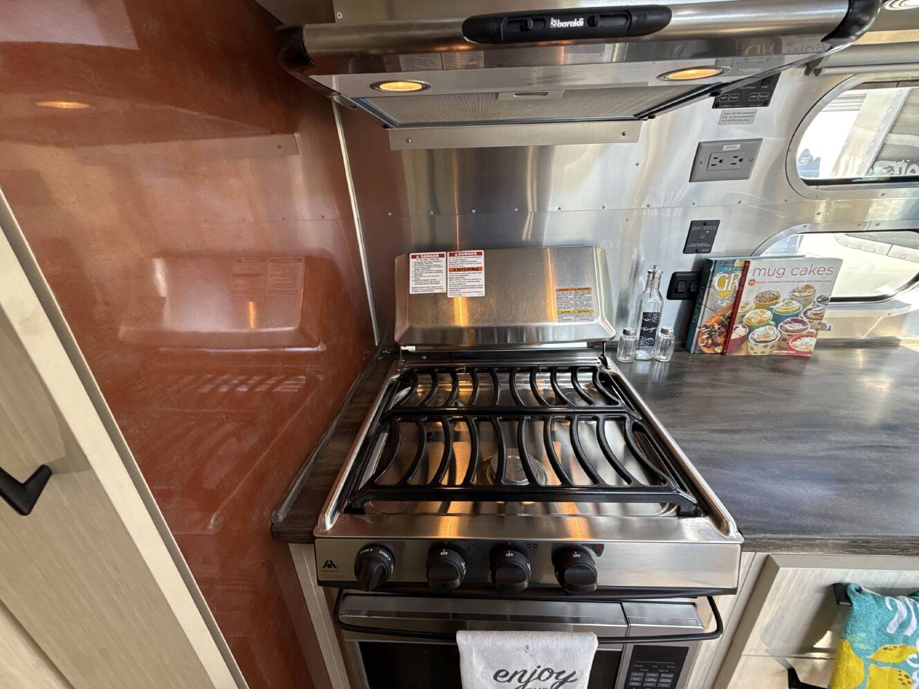 A photo of this 2016 Airstream INTERNATIONAL SERENITY 25FB
