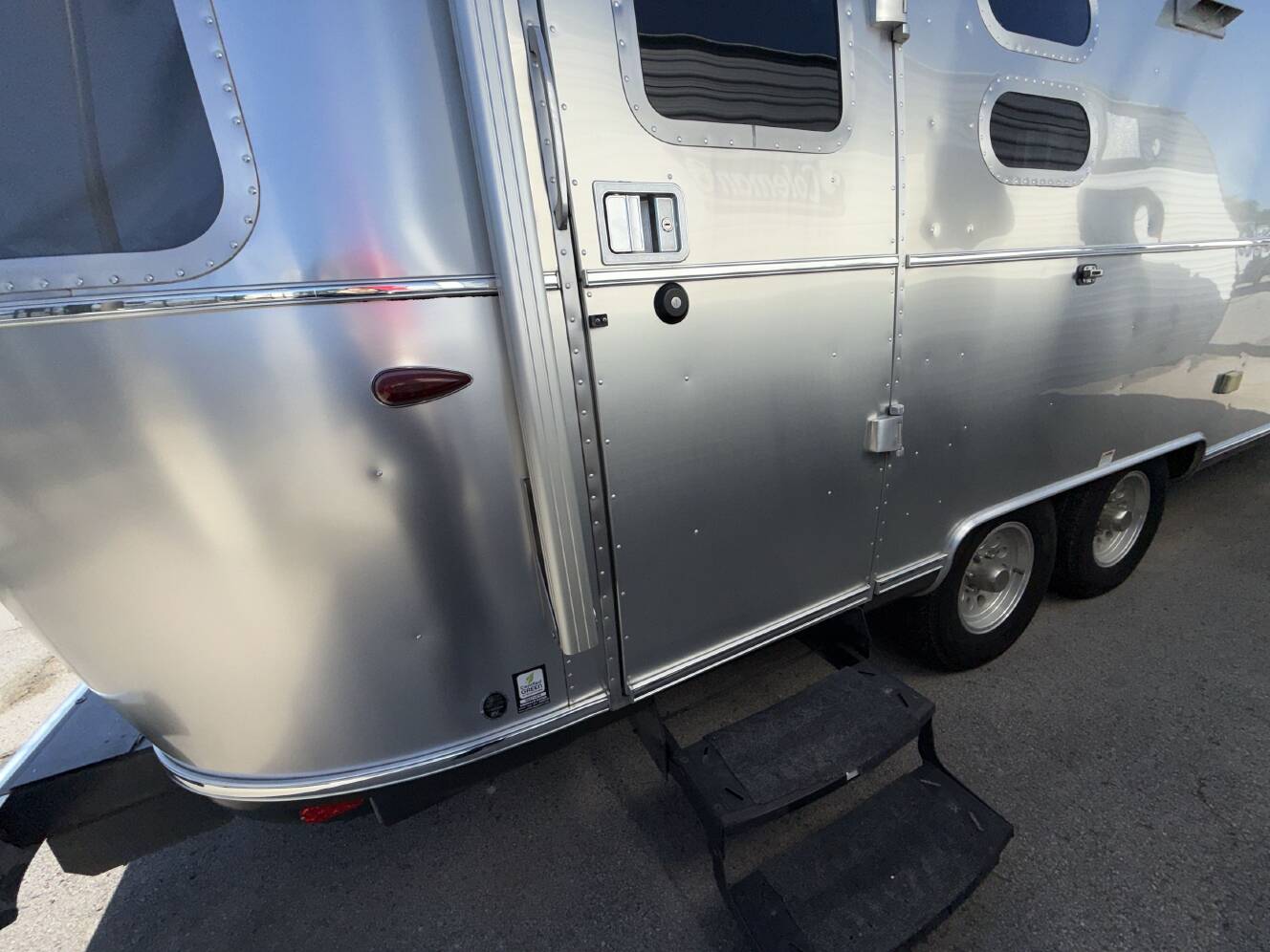 A photo of this 2016 Airstream INTERNATIONAL SERENITY 25FB