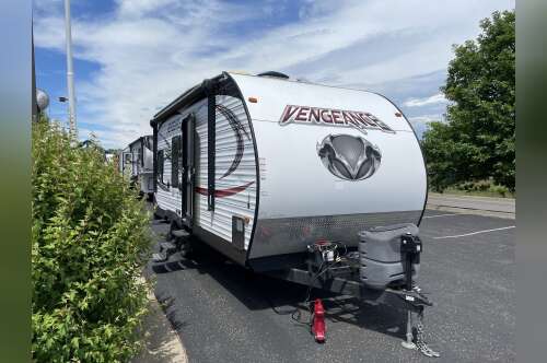 2016 Forest River VENGEANCE 19V in lakeville MN