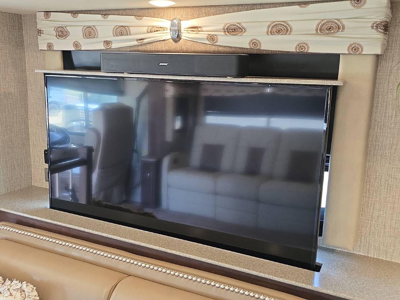 A photo of this 2020 Newmar BAY STAR 3626