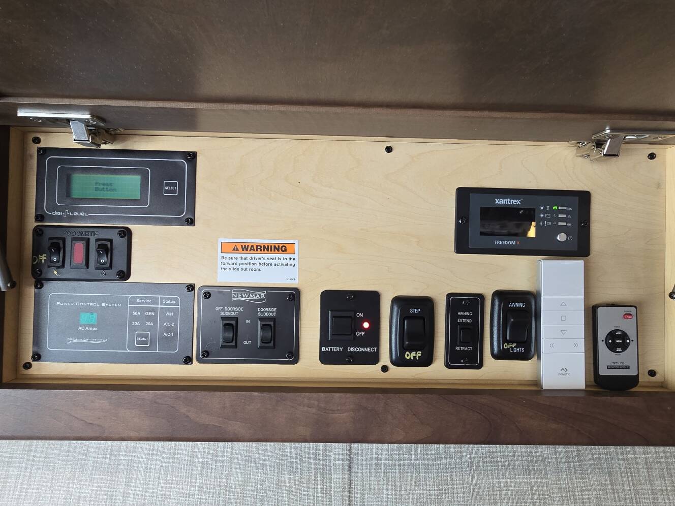 A photo of this 2020 Newmar BAY STAR 3626