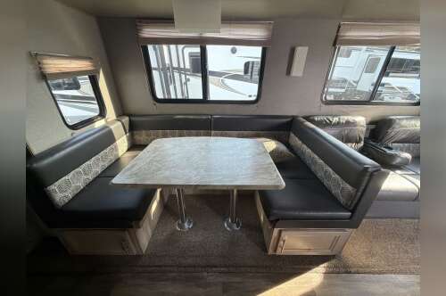 2021 Coachmen CATALINA LEGACY 323BHDSCK in greenville NC