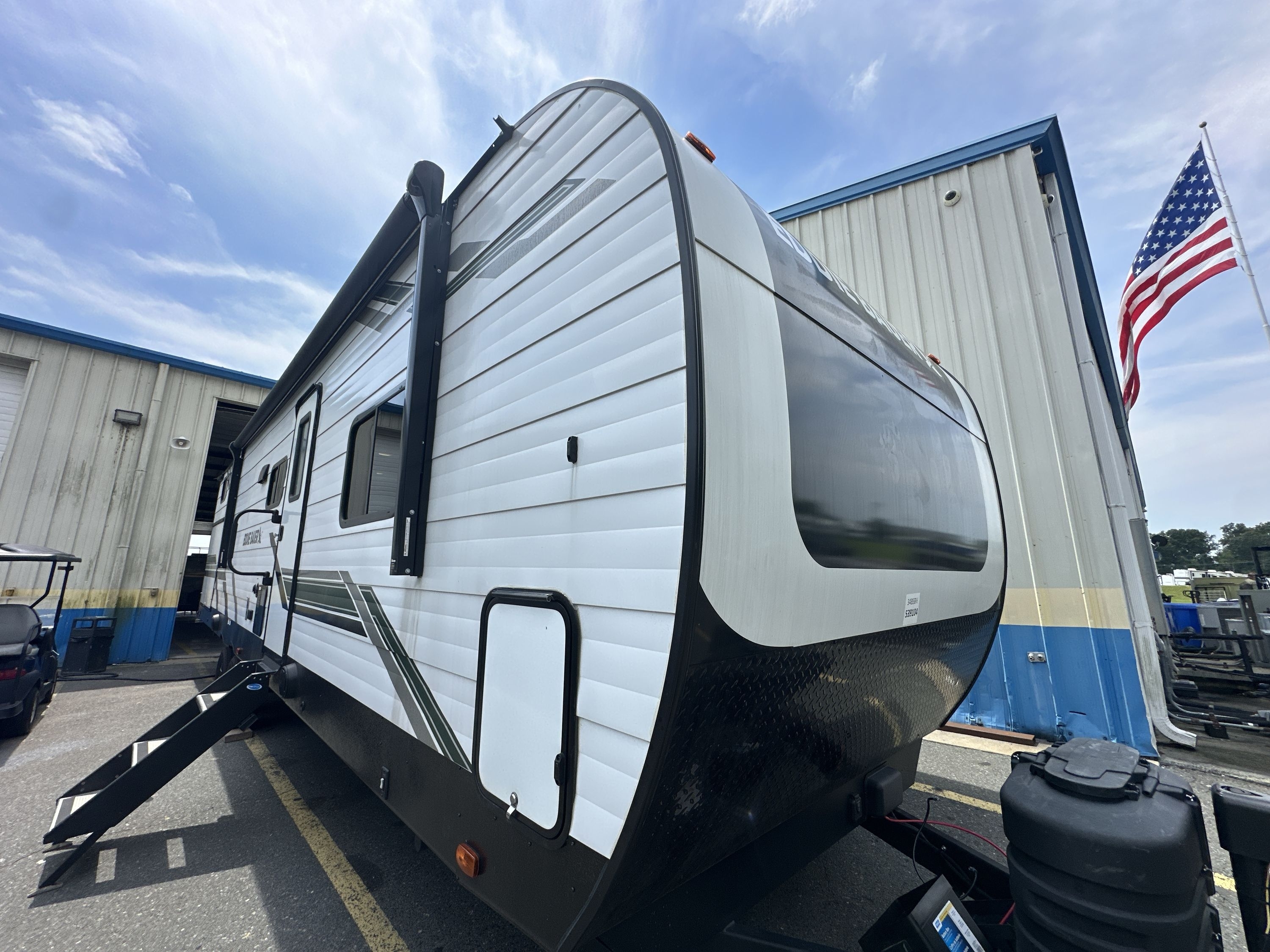 2025 Heartland EDDIE BAUER 34BSBH in concord NC