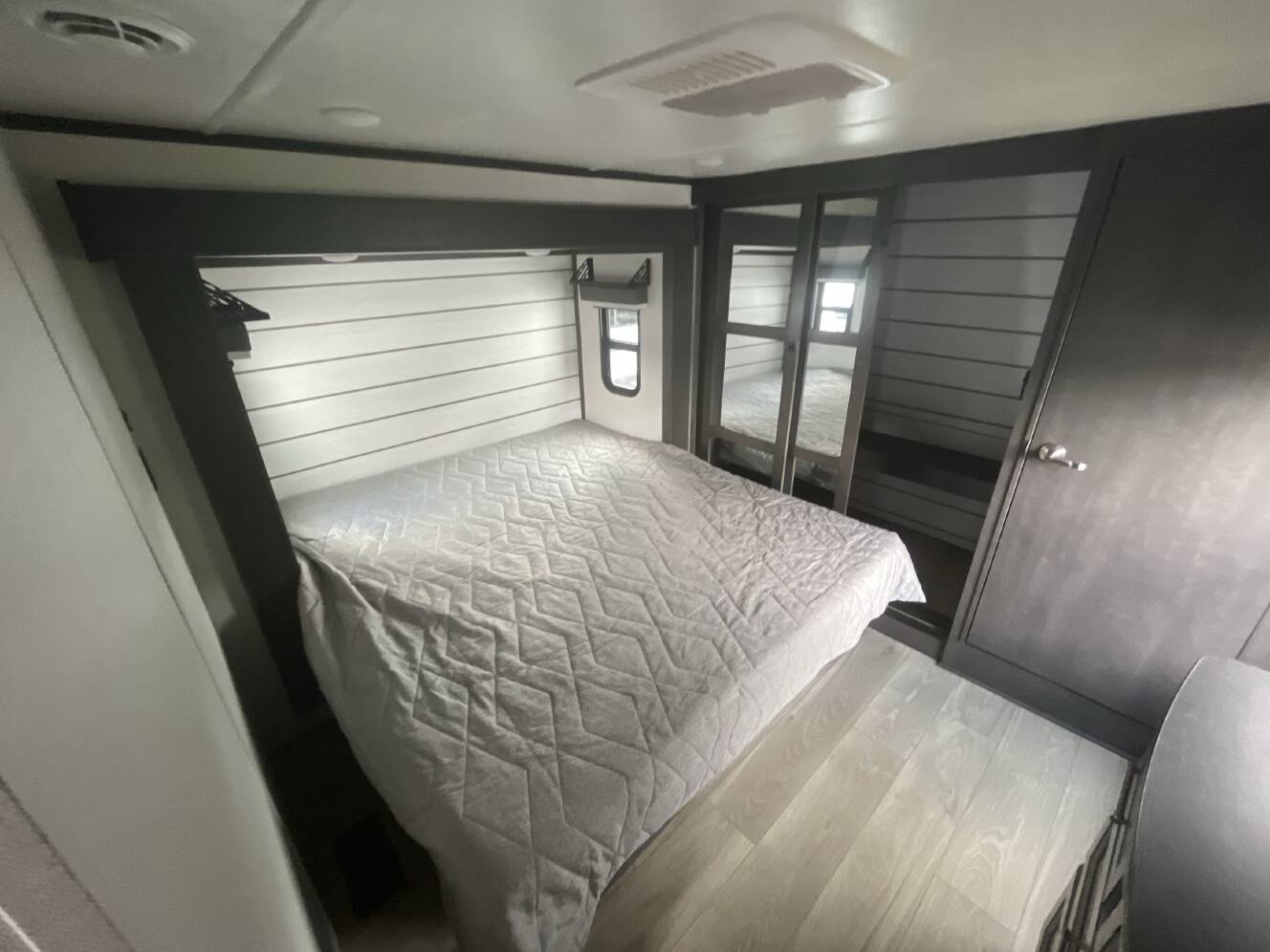A photo of this 2024 Keystone COUGAR 316RLS