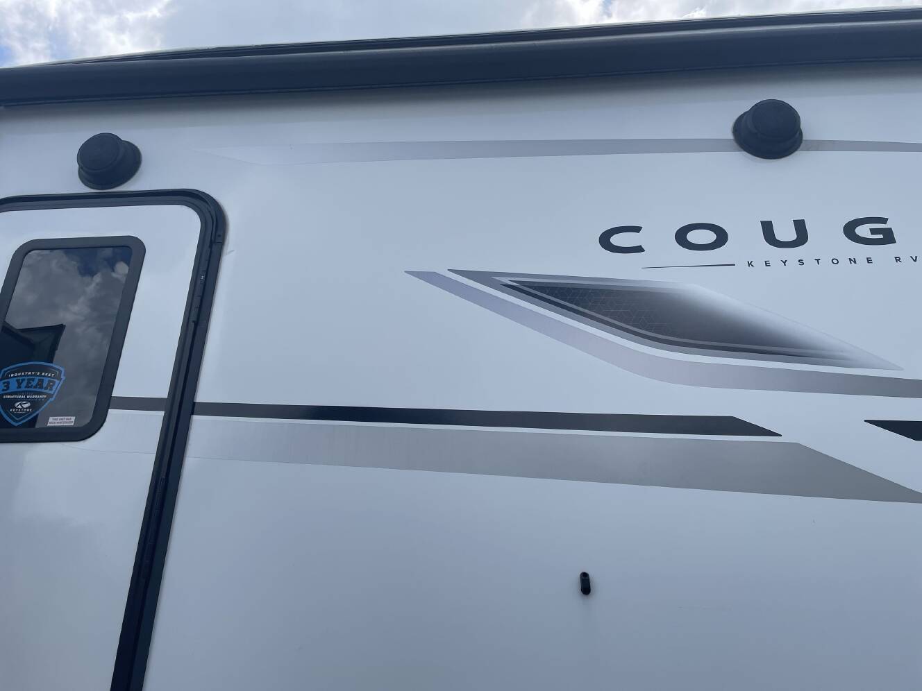 A photo of this 2024 Keystone COUGAR 316RLS