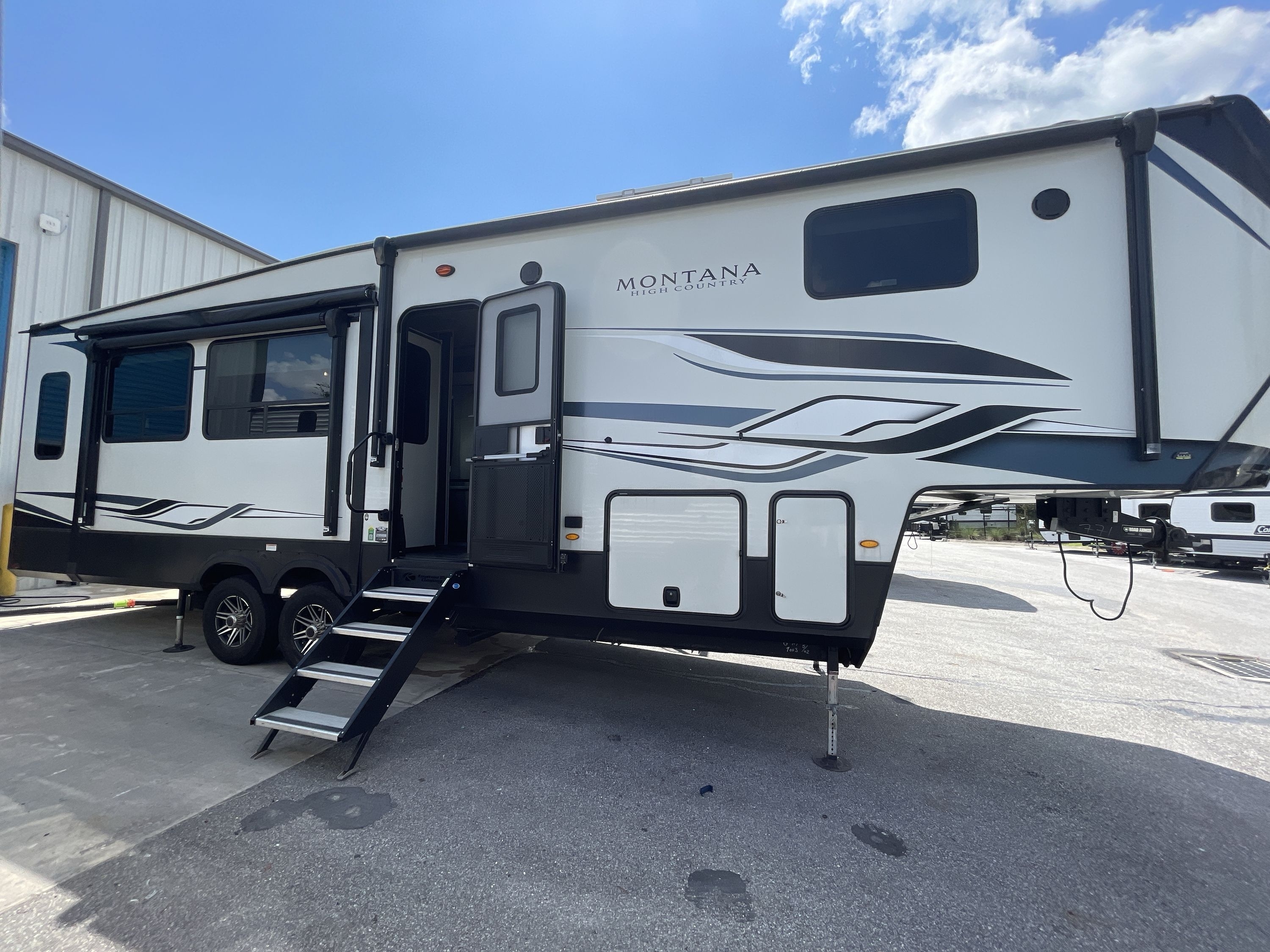 2023 Keystone MONTANA HIGH COUNTRY 295RL in orange park FL