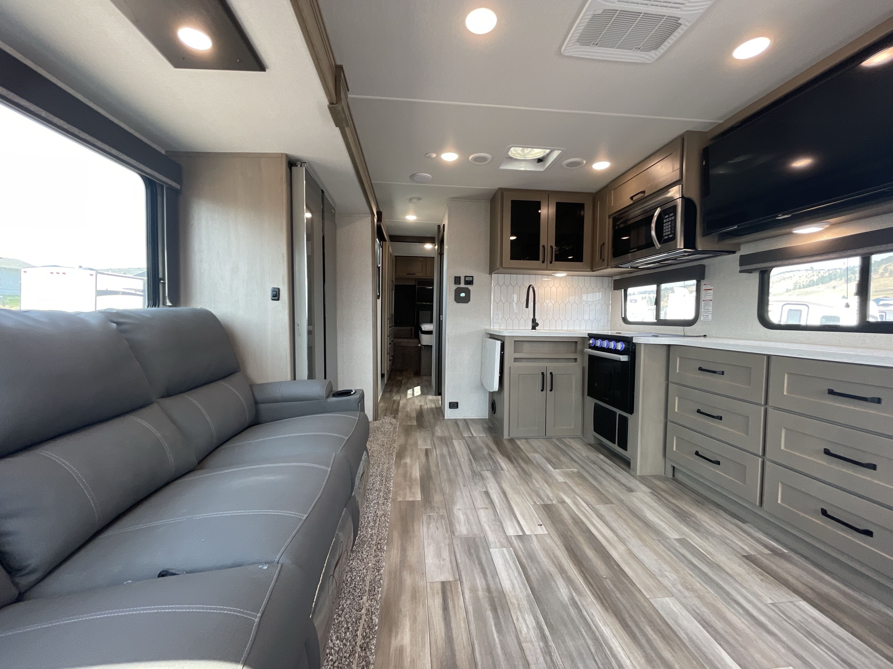 2023 Grand Design REFLECTION 296RDTS in summerset SD