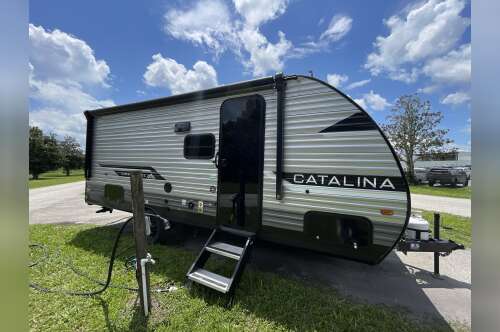 2025 Coachmen CATALINA SUMMIT 184BHSX in st. augustine FL