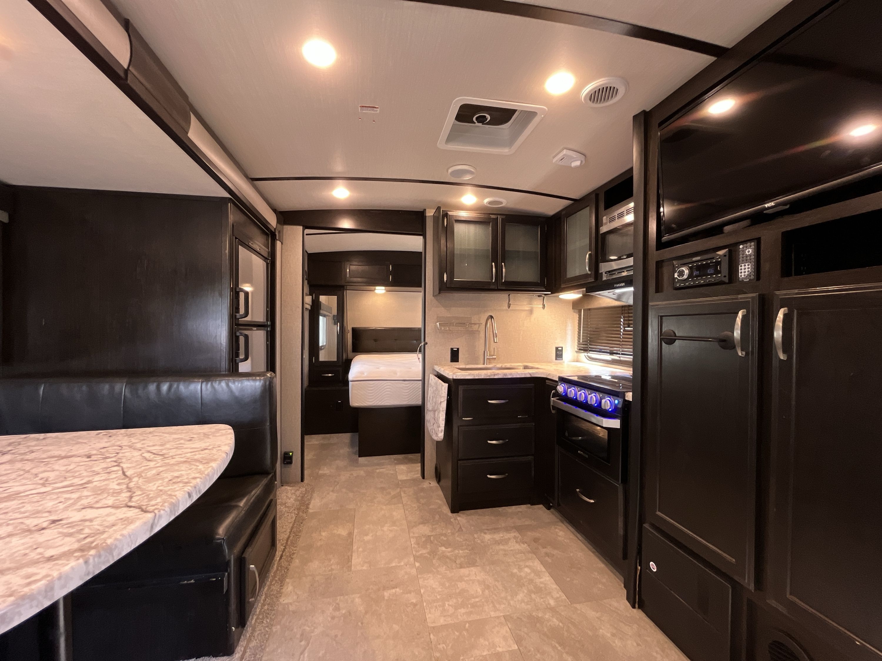 2019 Grand Design IMAGINE 2400BH in bend OR