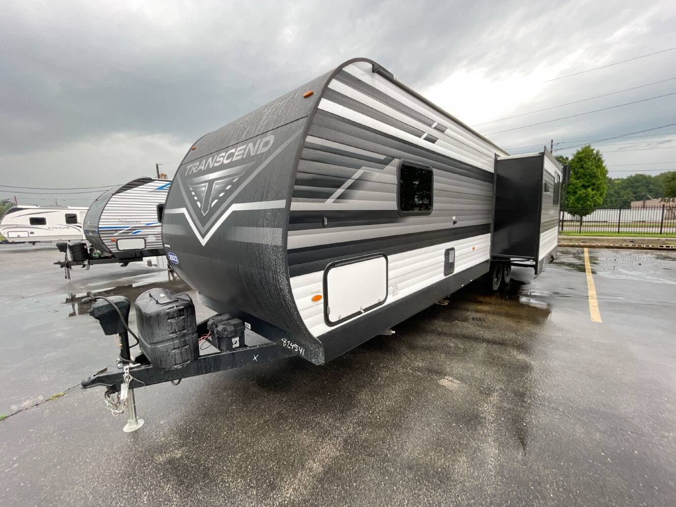 A photo of this 2023 Grand Design TRANSCEND XPLOR 297QB