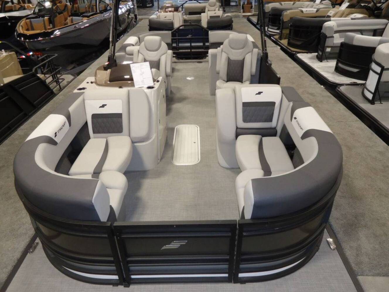A photo of this 2026 Starcraft Marine SLS 3