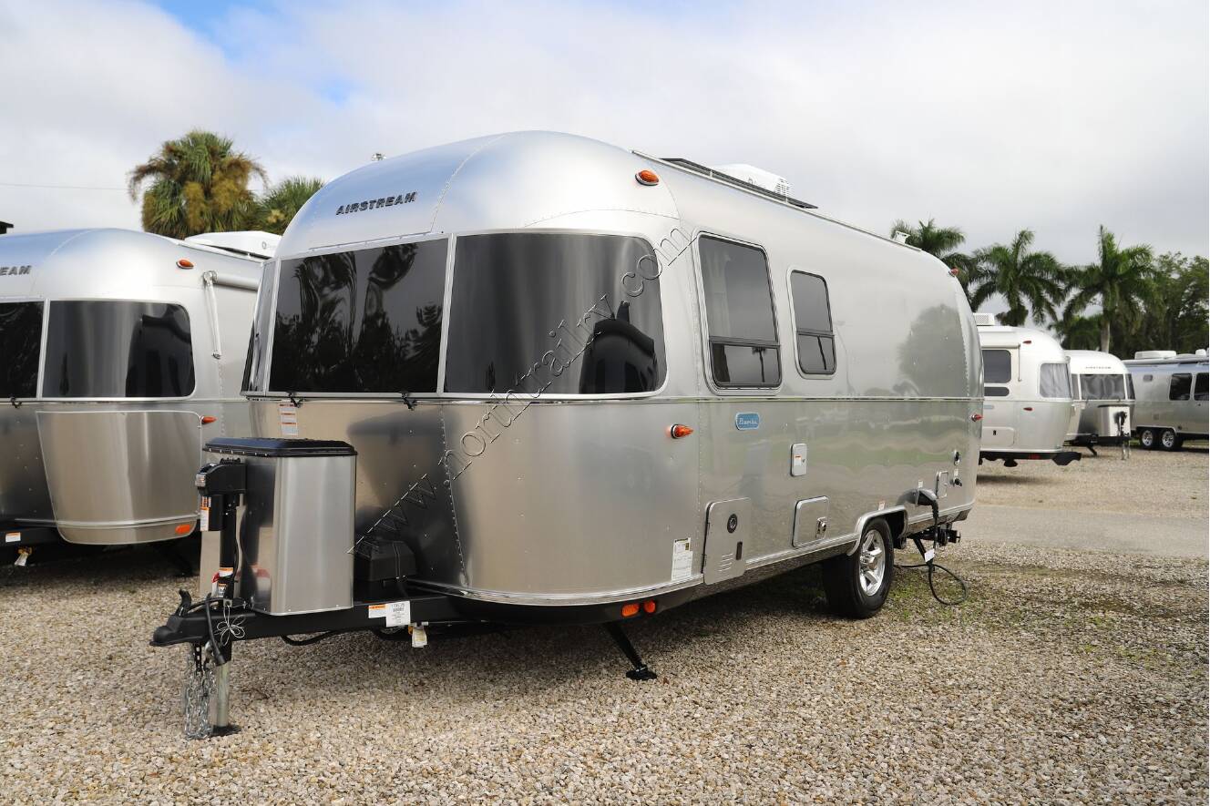 A photo of this 2026 Airstream Bambi 22FB