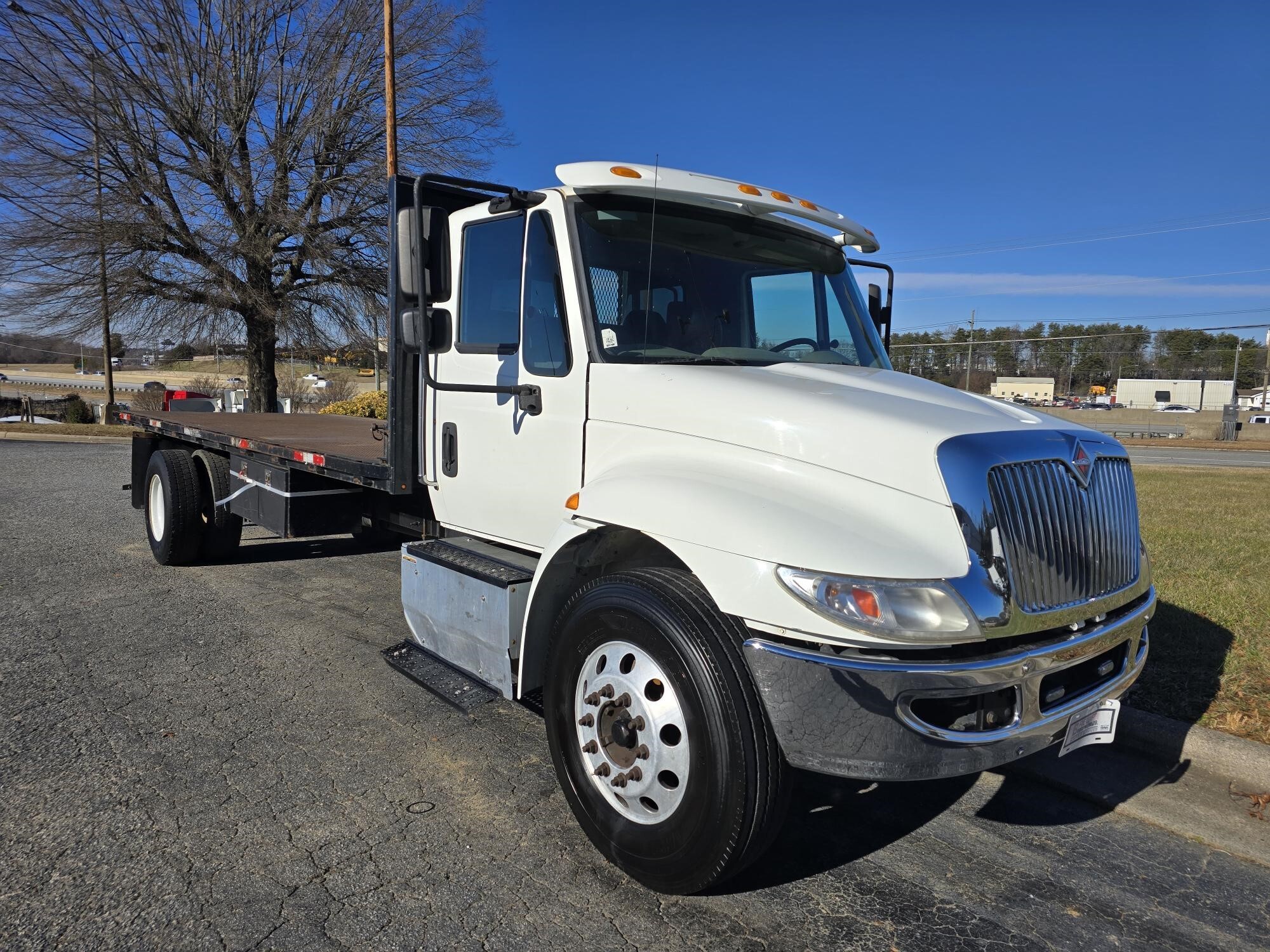 2016 INTERNATIONAL DURASTAR 4300 in Greensboro, NC