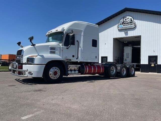 2020 MACK ANTHEM in Clearwater, MN
