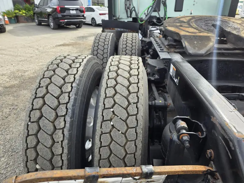 2021 KENWORTH T680