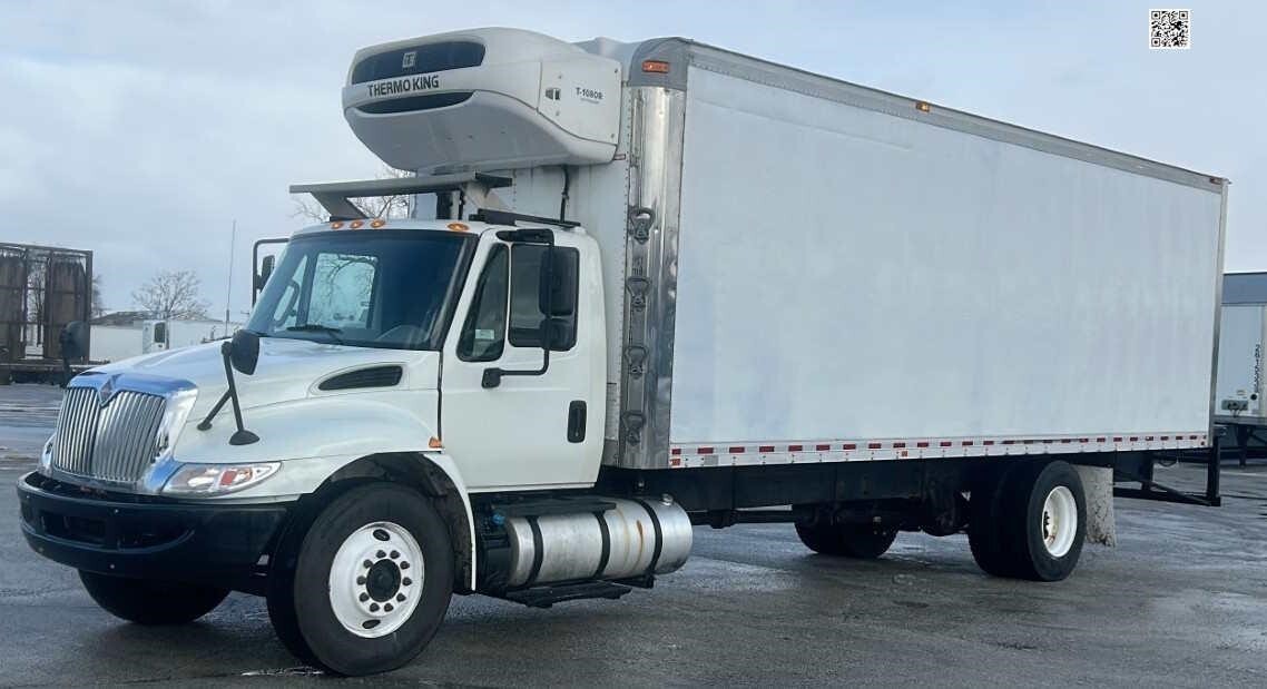 2019 INTERNATIONAL DURASTAR 4300 in Toledo, OH