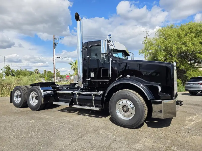 1999 KENWORTH T800