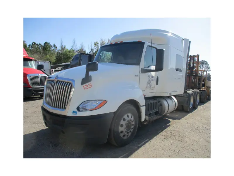 2019 INTERNATIONAL LT625