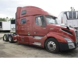 2020 VOLVO VNL64T860