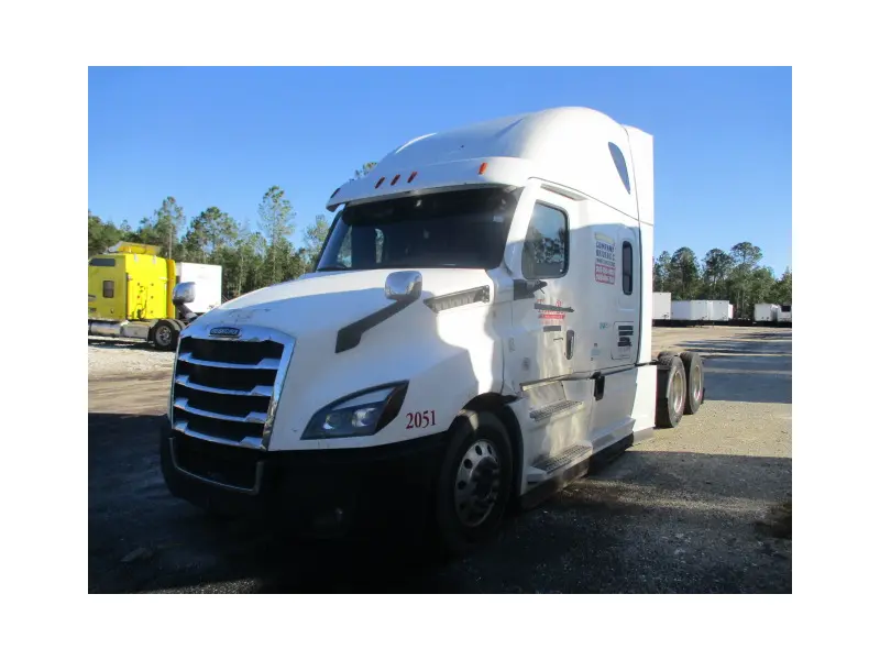 2020 FREIGHTLINER CASCADIA 126