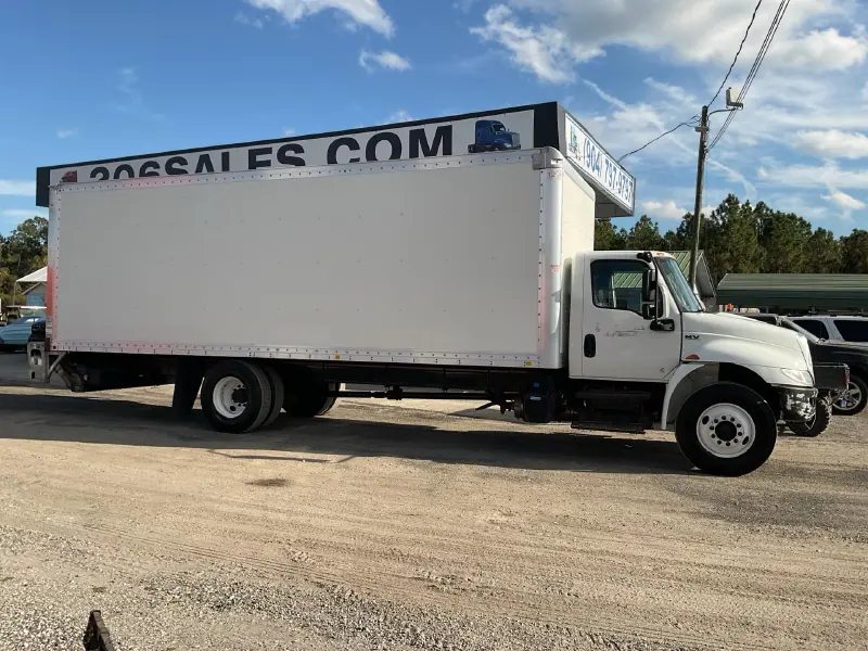 2020 INTERNATIONAL 4300