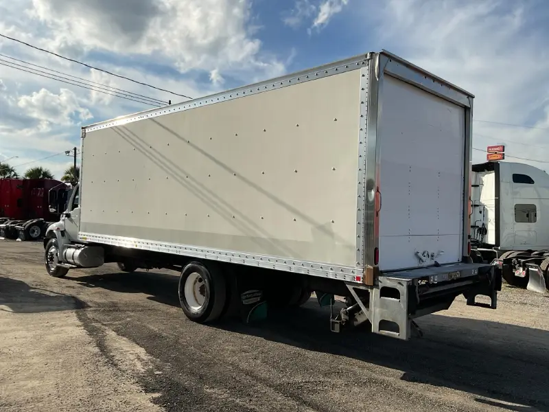 2020 INTERNATIONAL 4300