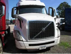 2018 VOLVO VNL64T780