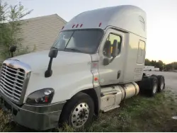 2019 FREIGHTLINER CASCADIA 125