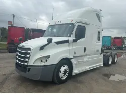 2019 FREIGHTLINER CASCADIA 126