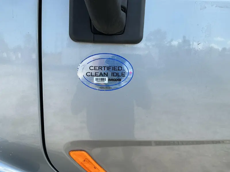 2021 PETERBILT 567