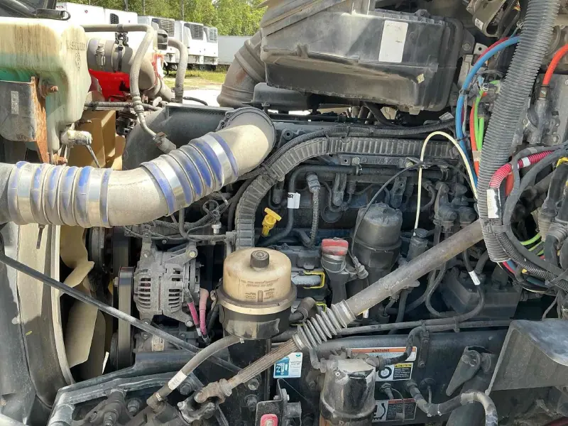 2021 PETERBILT 567