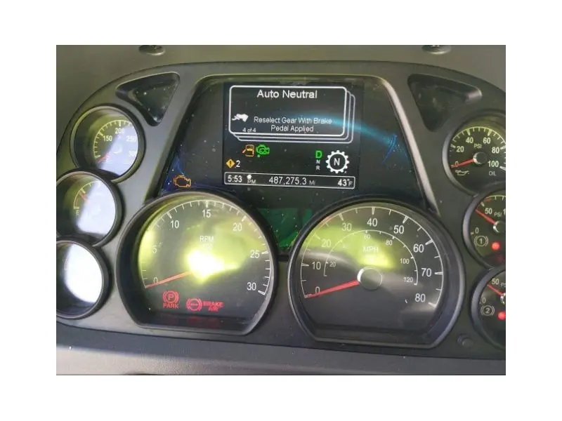 2021 PETERBILT 579