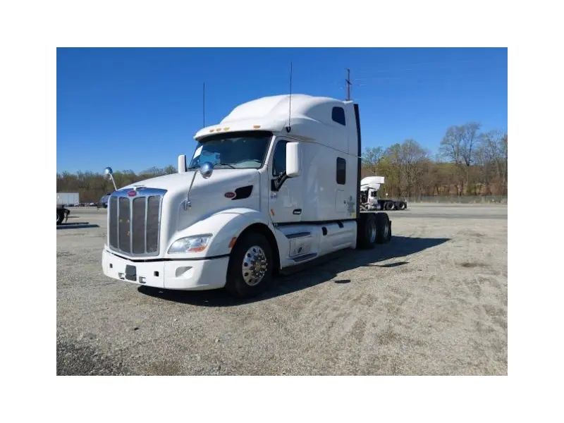 2021 PETERBILT 579