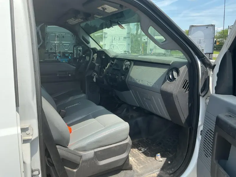 2012 FORD F450