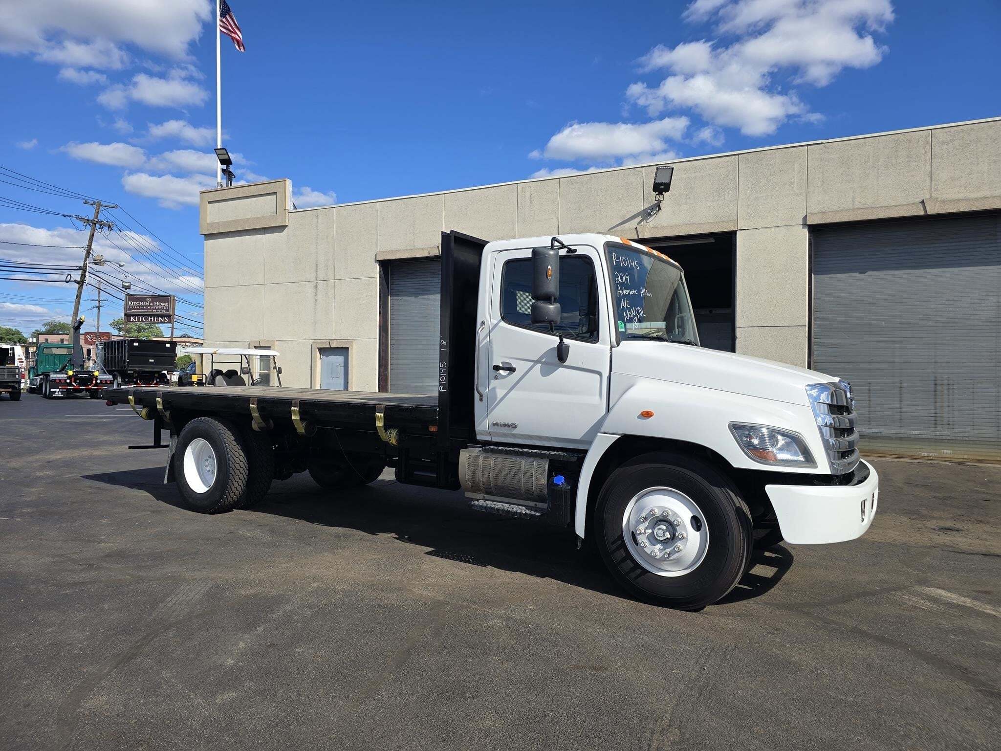 2019 HINO 268A in Lodi, NJ