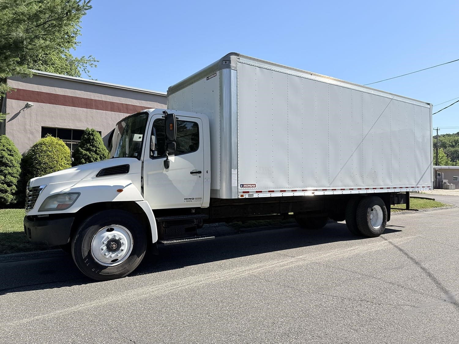 2007 HINO 268 in Chicopee, MA