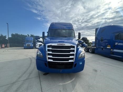 2022 FREIGHTLINER CASCADIA 126 in Magna, UT