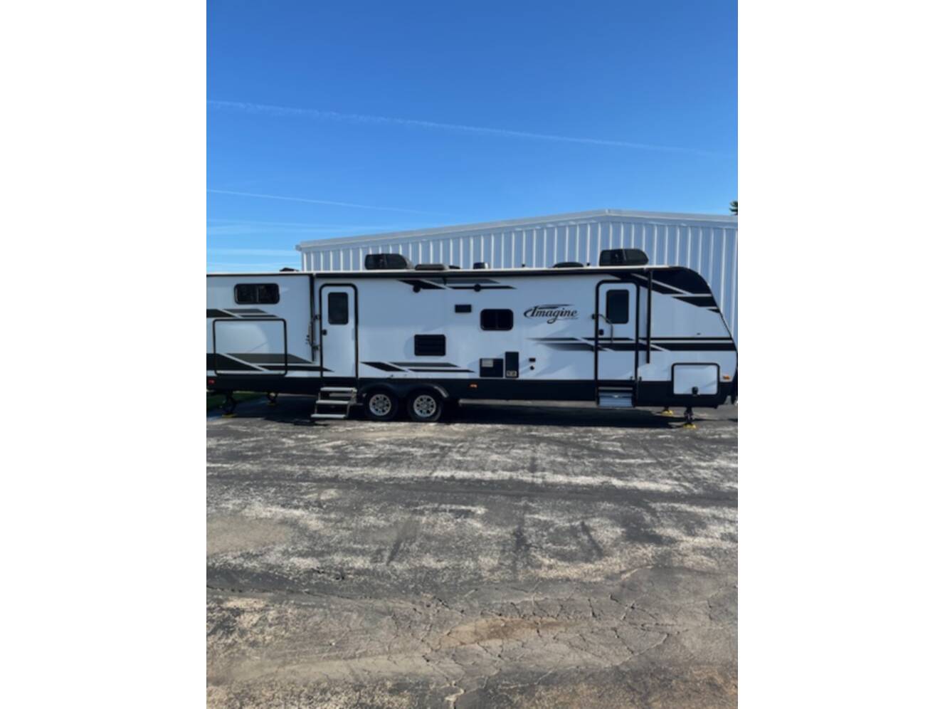 A photo of this 2020 Grand Design IMAGINE 3170BH