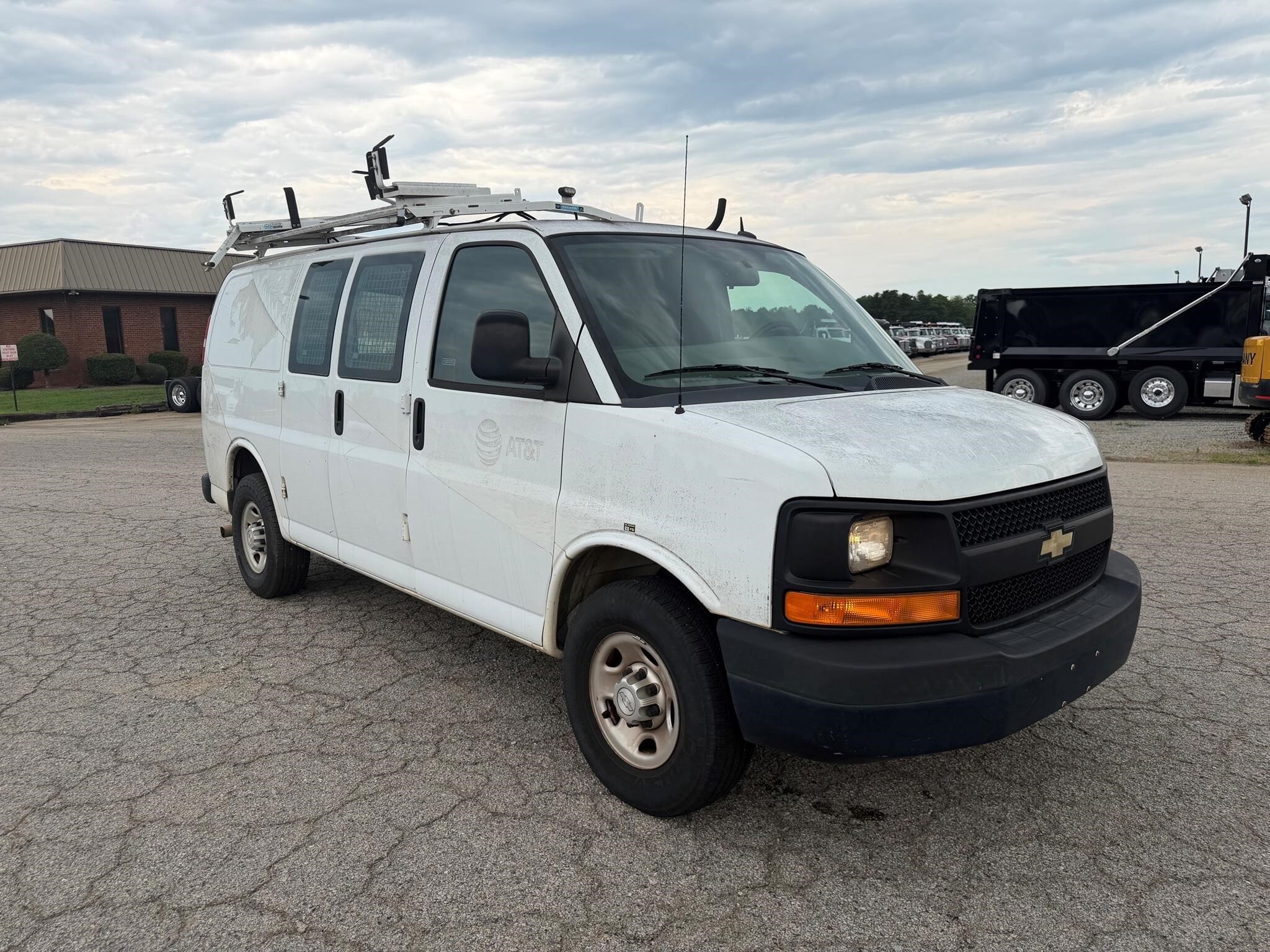 2015 CHEVROLET EXPRESS 2500 in Chatham, VA