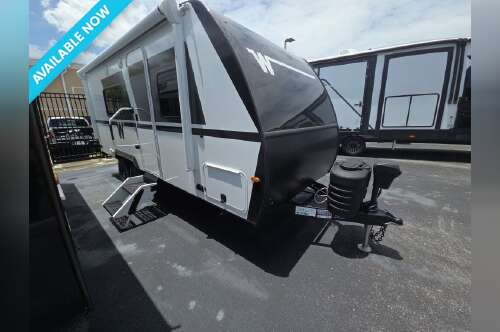 2027 Winnebago Micro Minnie® 2000TRB in ormond beach FL