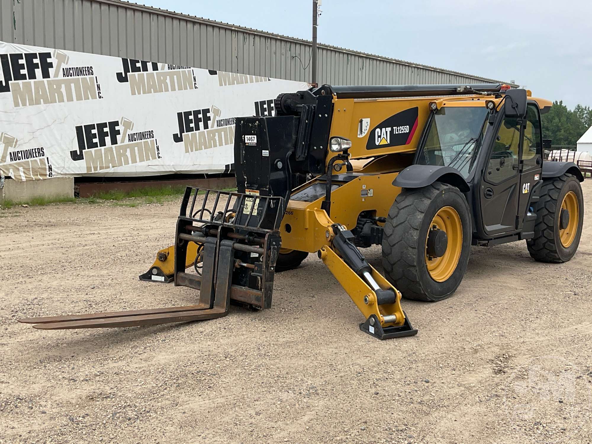 2020 CATERPILLAR TL1255D in Glencoe, MN