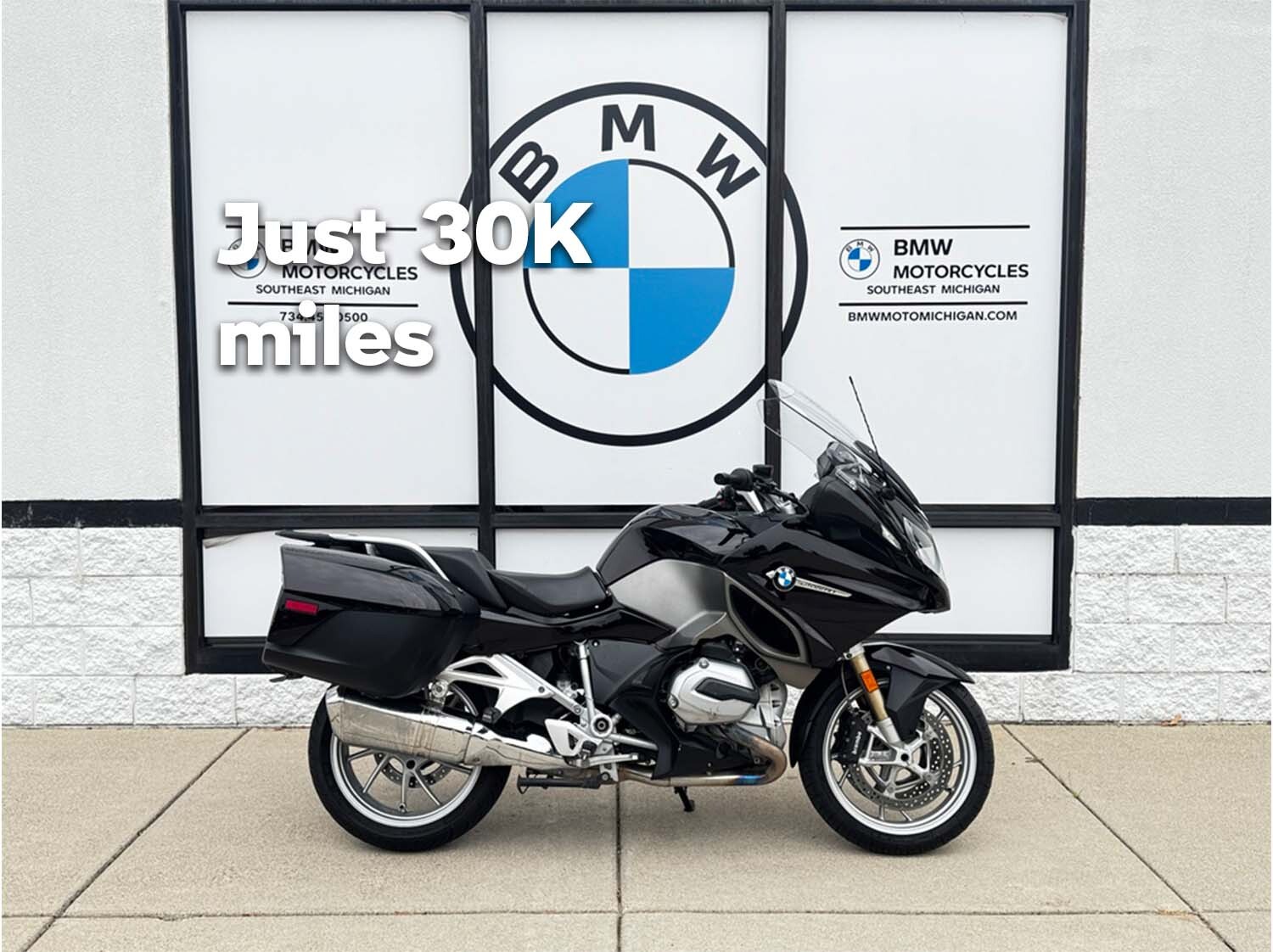 2015 BMW R 1200 RT in Plymouth, MI
