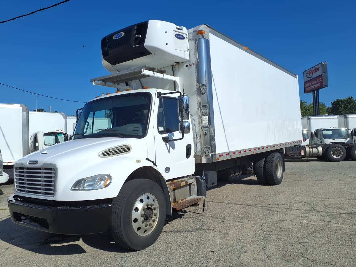 2019 FREIGHTLINER BUSINESS CLASS M2 106 in Warwick, RI