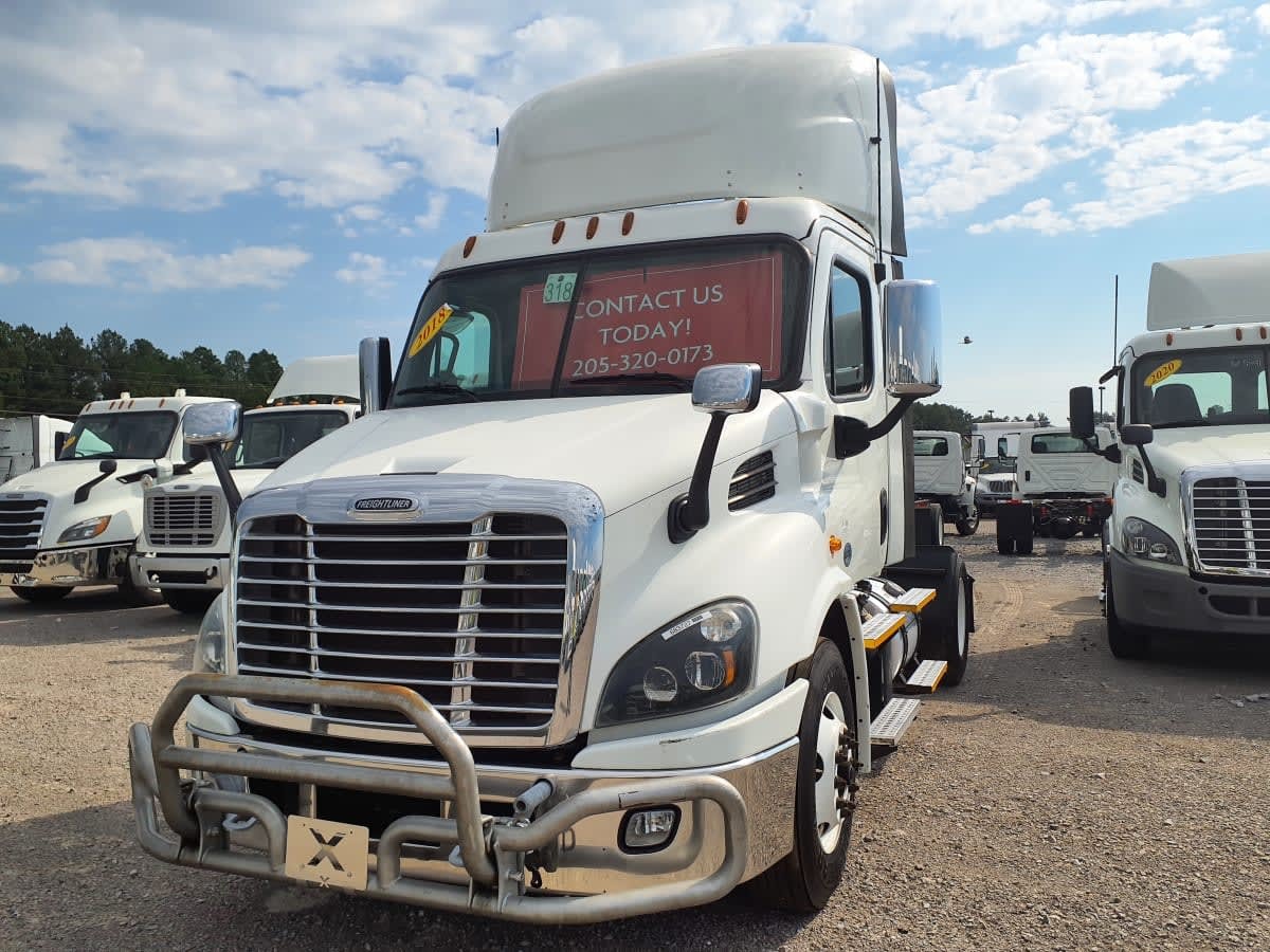 2018 FREIGHTLINER CASCADIA 113 in Birmingham, AL