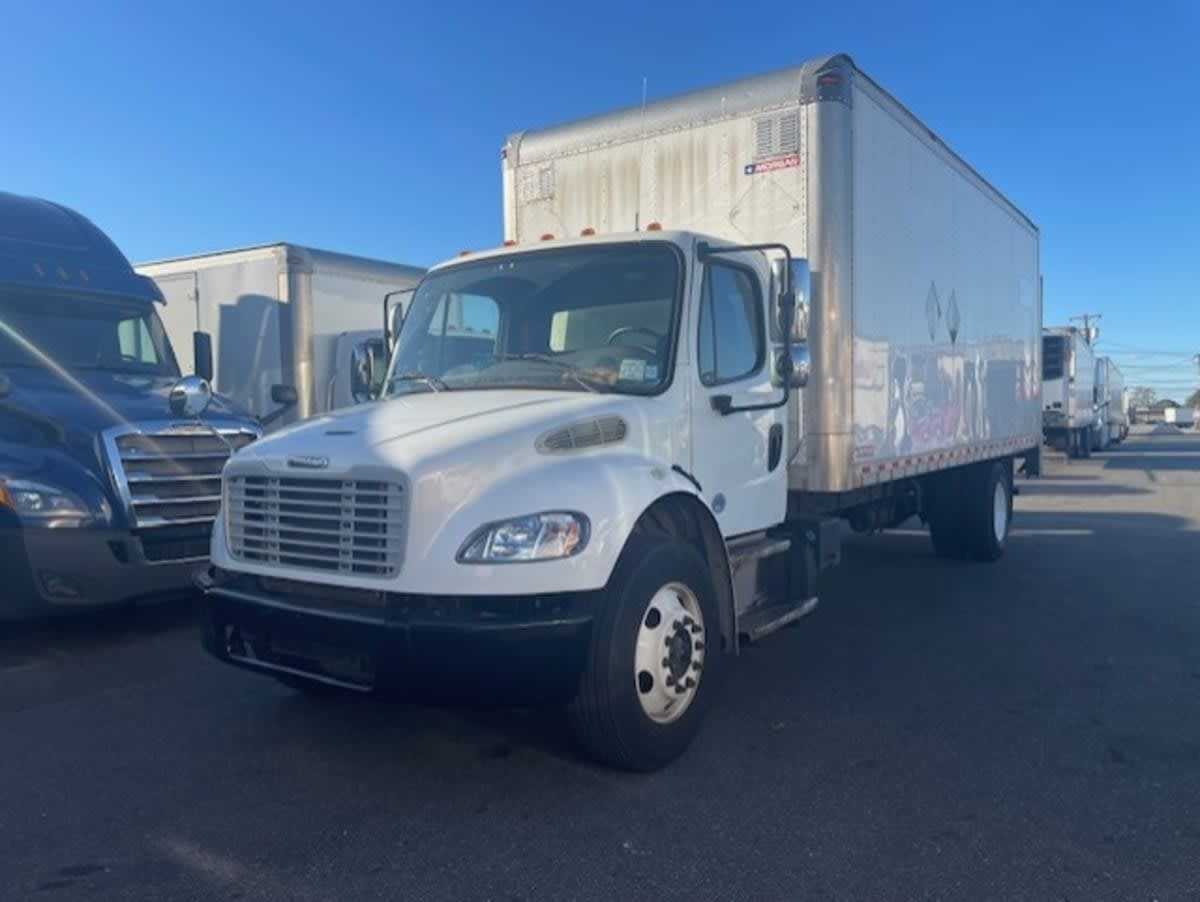 2019 FREIGHTLINER BUSINESS CLASS M2 106 in Farmingdale, NY